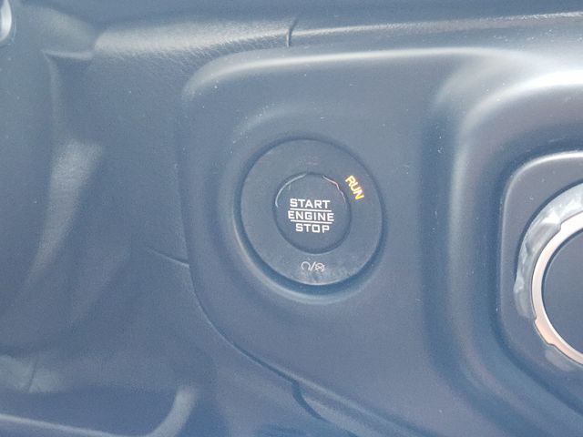 2020 Jeep Wrangler Unlimited Sahara Altitude Grapevine TX