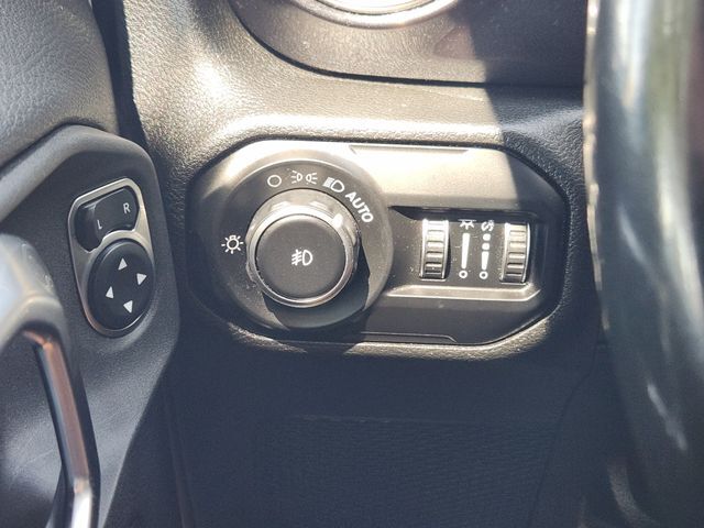 2020 Jeep Wrangler Unlimited Sahara Altitude Grapevine TX