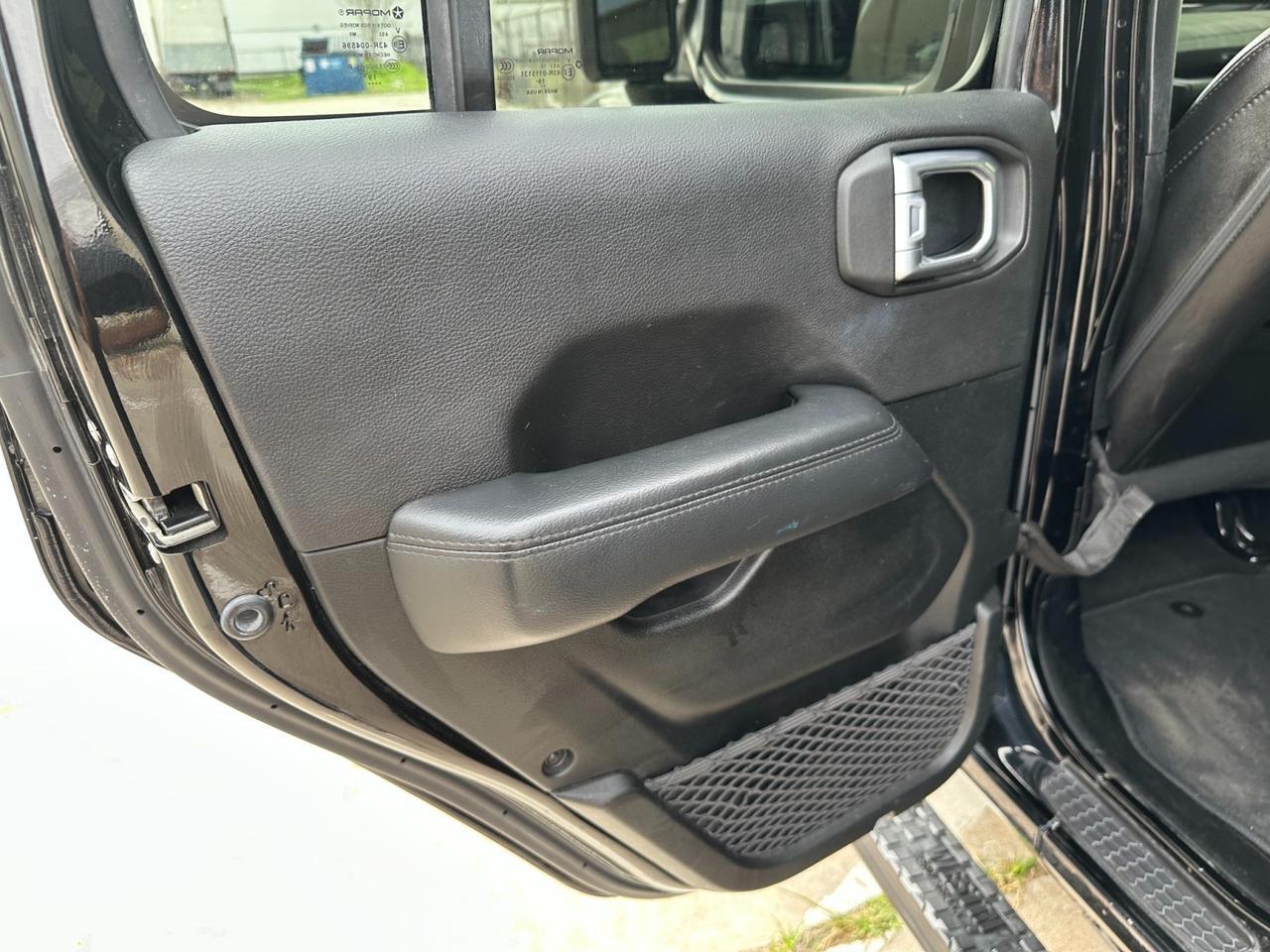 2020 Jeep Wrangler Unlimited Sahara Altitude Houston TX