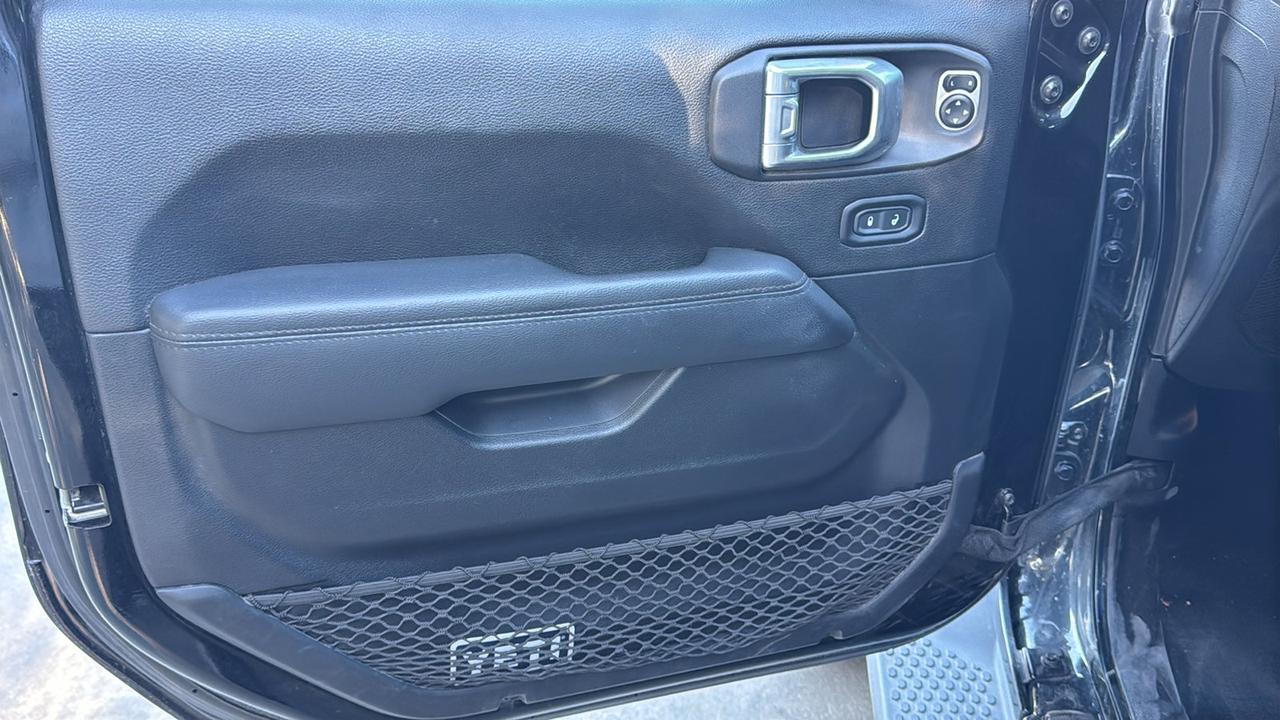 2020 Jeep Wrangler Unlimited Sahara Altitude  Selma TX