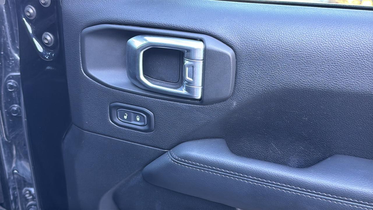 2020 Jeep Wrangler Unlimited Sahara Altitude  Selma TX