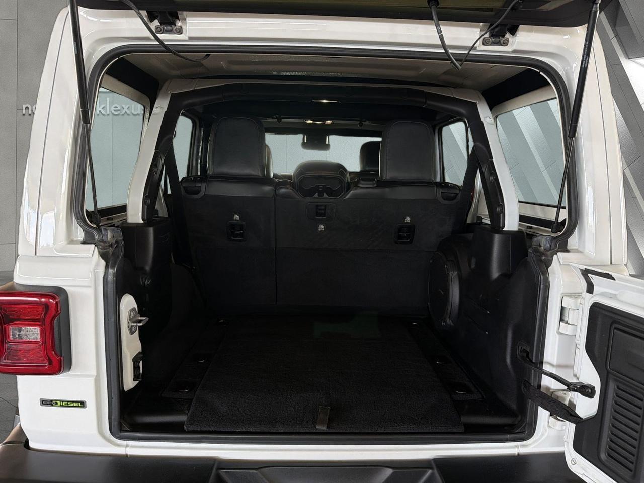 2020 Jeep Wrangler Unlimited Sahara Altitude San Antonio TX