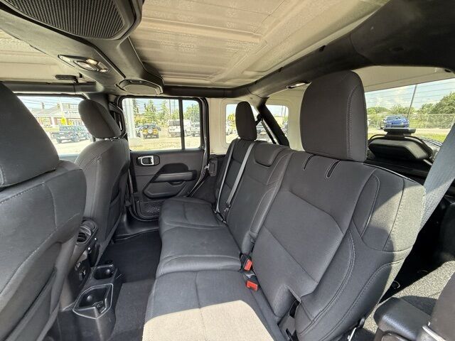2020 Jeep Wrangler Unlimited Sahara Crestwood KY