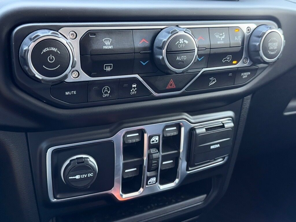 2020 Jeep Wrangler Unlimited Sahara Morristown TN