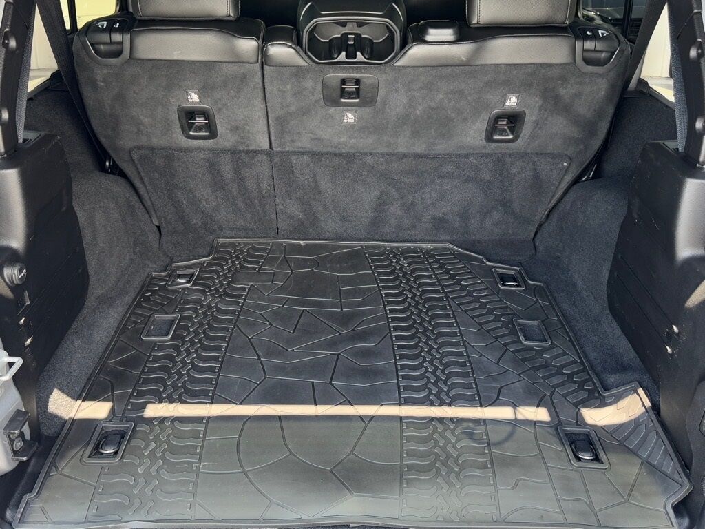 2020 Jeep Wrangler Unlimited Sahara Morristown TN