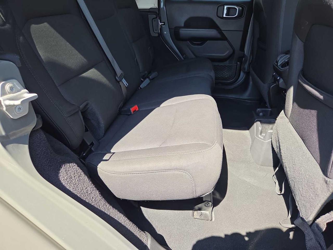 2020 Jeep Wrangler Unlimited Sahara Irving TX