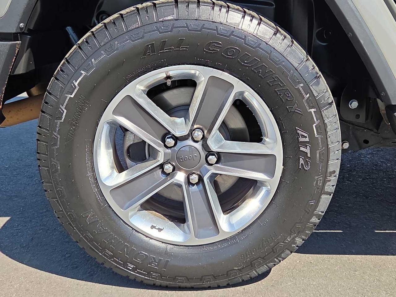 2020 Jeep Wrangler Unlimited Sahara Irving TX