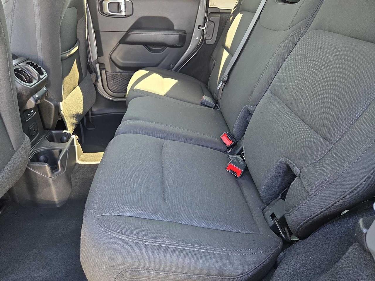 2020 Jeep Wrangler Unlimited Sahara Irving TX