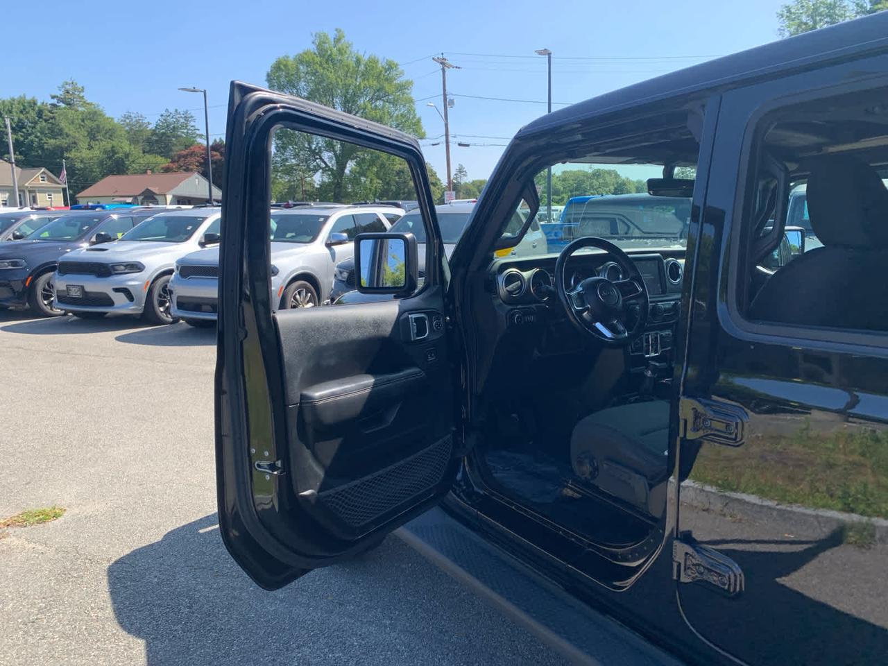 2020 Jeep Wrangler Unlimited Sahara Dartmouth MA