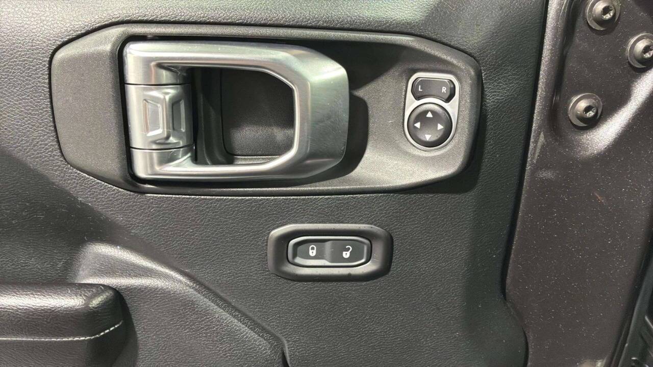 2020 Jeep Wrangler Unlimited Sport 4x4 4dr SUV Chesterfield MI