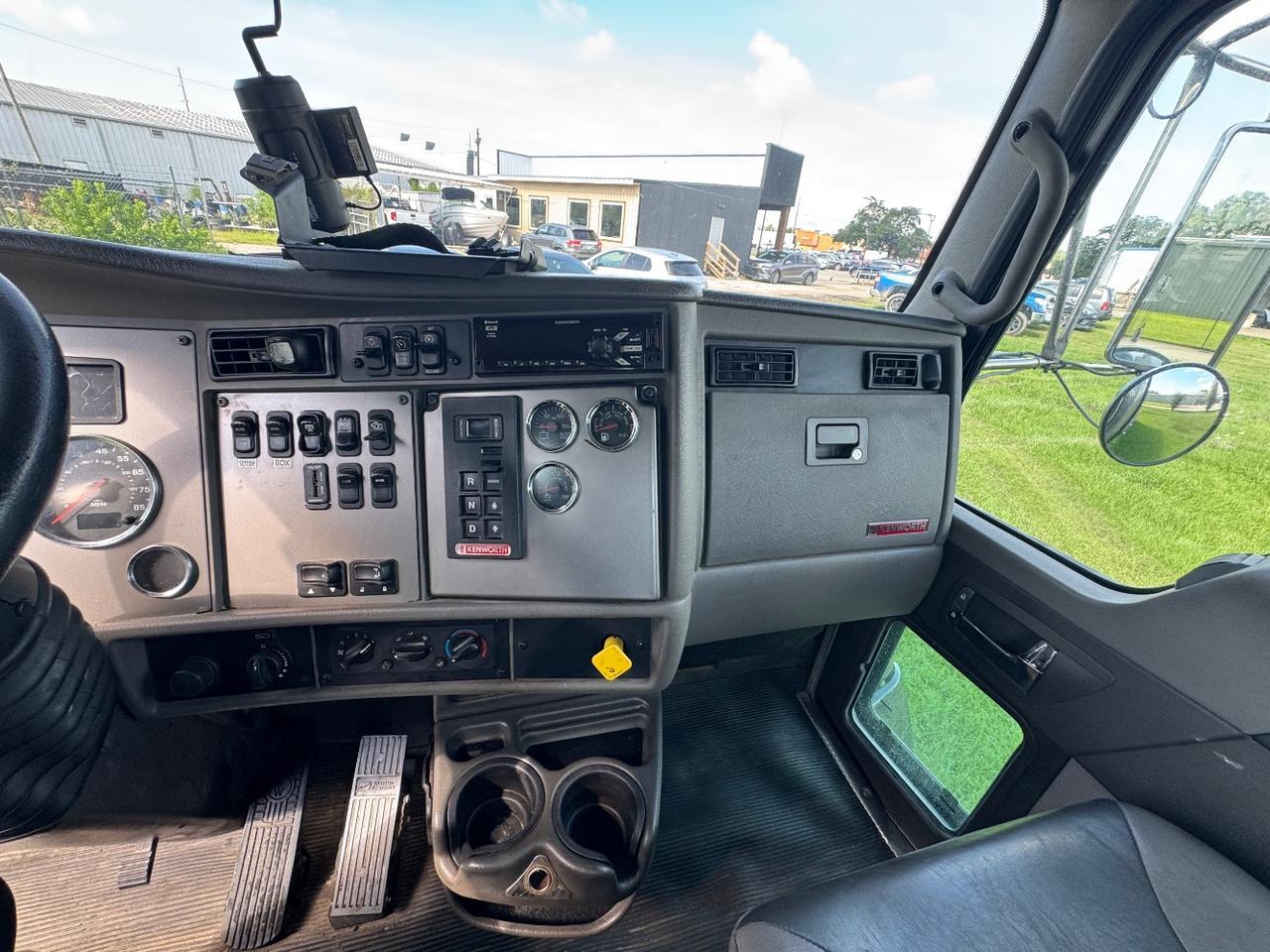 2020 Kenworth T3 Series T3 Series Baton Rouge LA