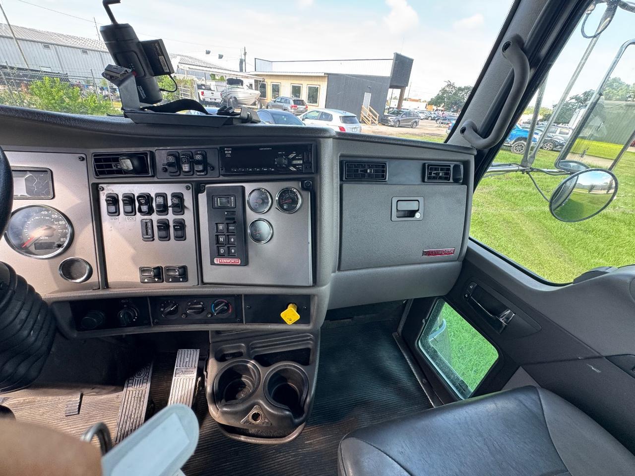 2020 Kenworth T3 Series T3 Series Baton Rouge LA