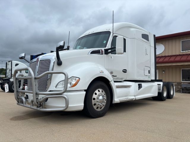 2020 Kenworth T680 .