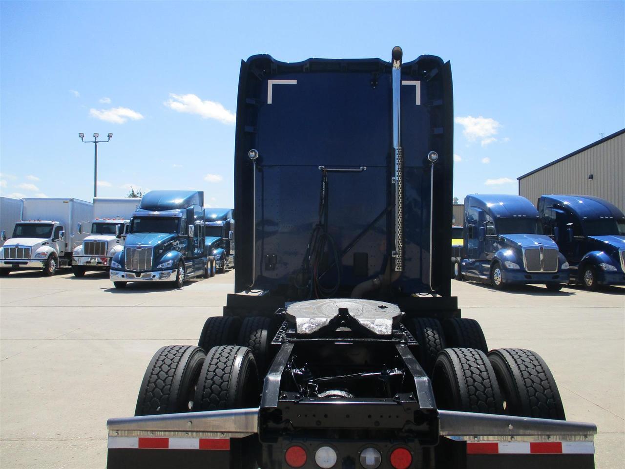 2020 Kenworth T680 76&quot; Raised Roof Fargo ND