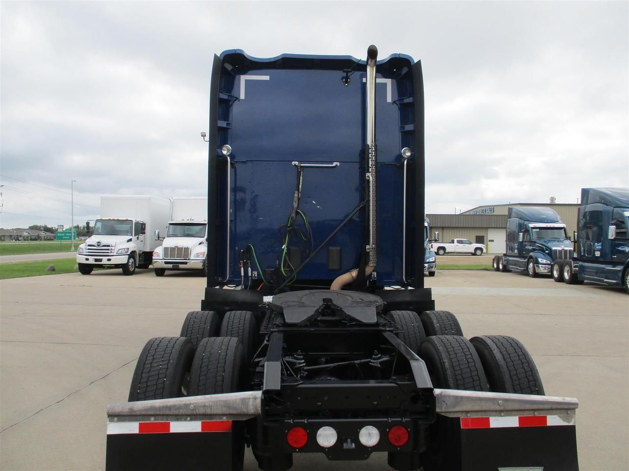 2020 Kenworth T680 76&quot; Raised Roof Fargo ND