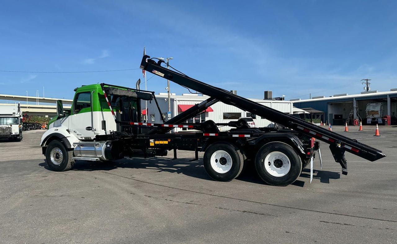 2020 Kenworth T880 75,000 lb American Roll-Off Truck Tampa FL