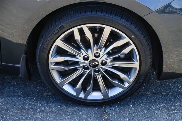 2020 Kia Cadenza Limited Tacoma WA
