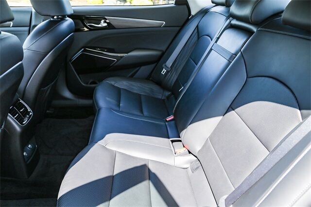 2020 Kia Cadenza Limited Tacoma WA