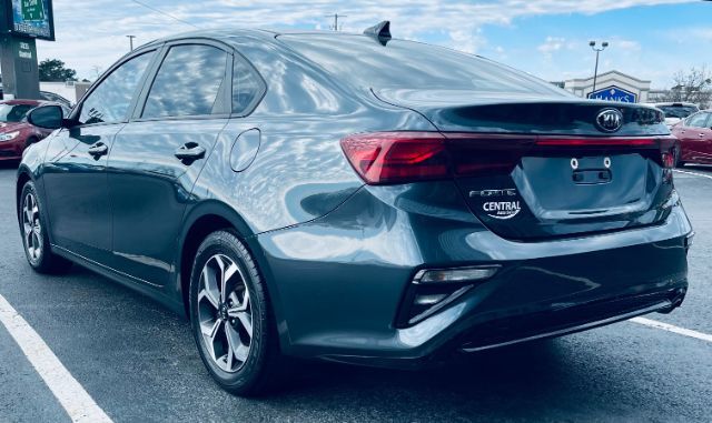 2020 Kia Forte- SD LXS