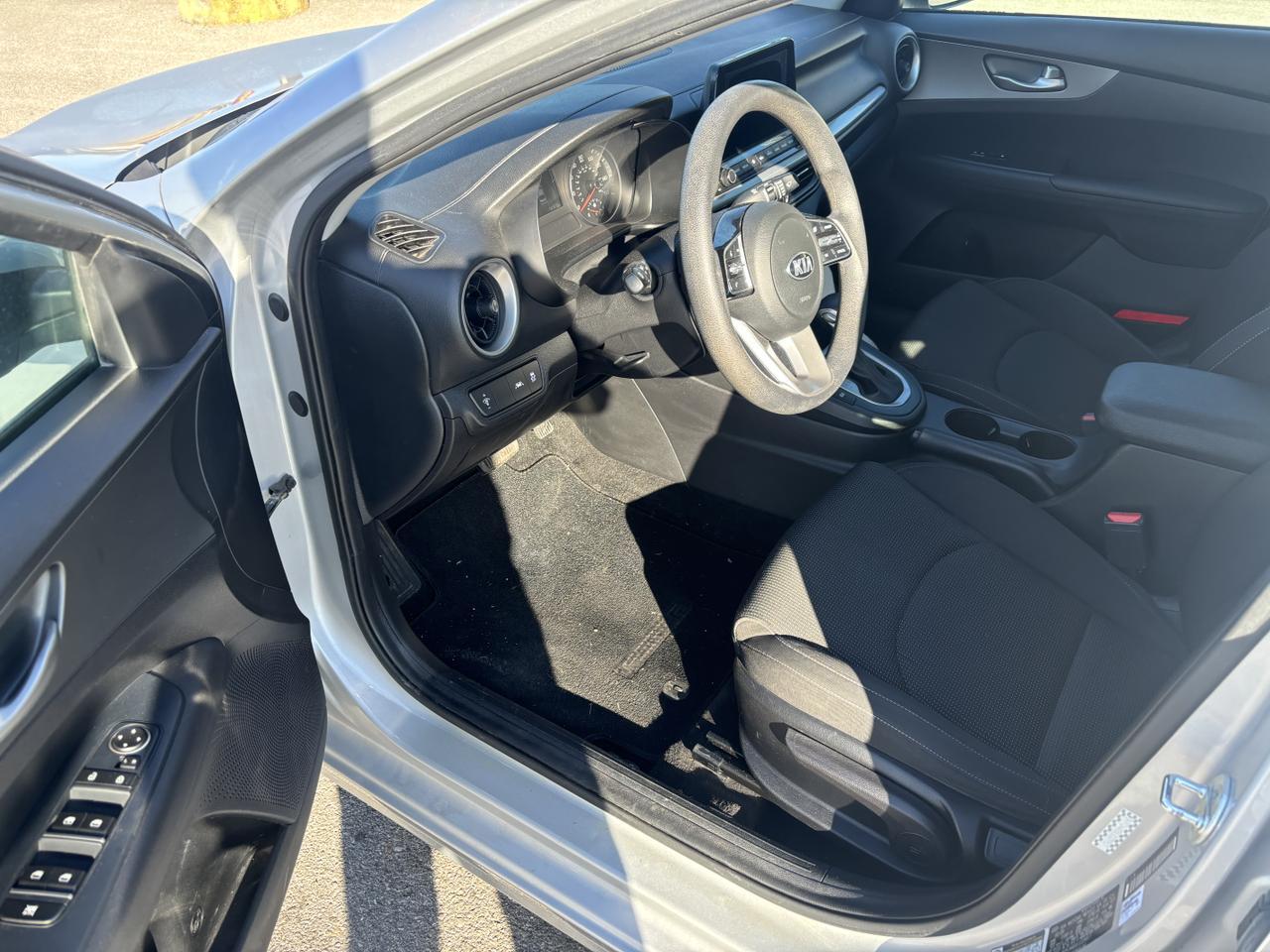 2020 Kia Forte LXS Sedan 4D Aurora MO