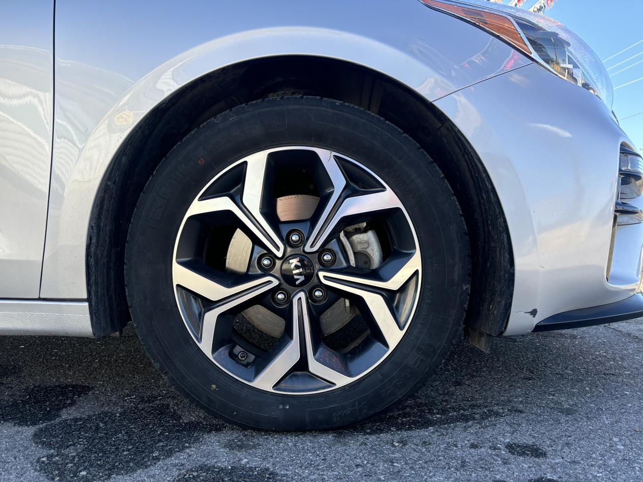 2020 Kia Forte LXS Sedan 4D Aurora MO