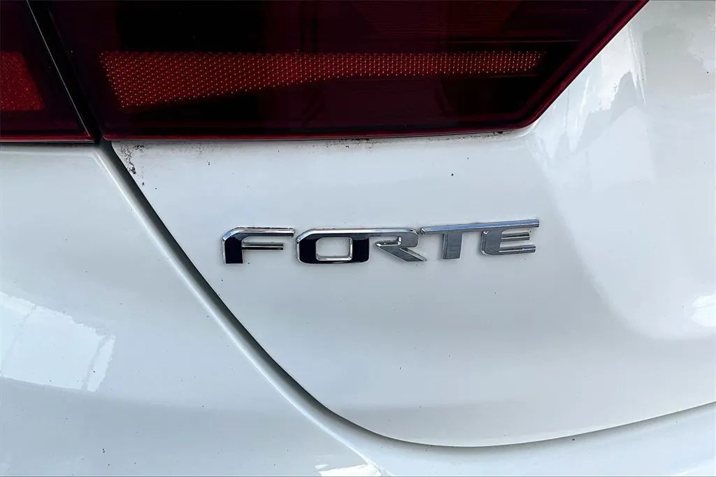 2020 Kia Forte LXS Sedan 4D Maitland FL