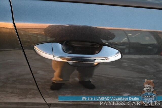 2020 Kia Optima LX / Back Up Camera / Blind Spot Alert / Lane Departure Alert / Apple CarPlay & Android Auto / Cruise Control / Aux & USB Jacks / Air Conditioning / Alloy Wheels / New Tires / 32 MPG Anchorage AK