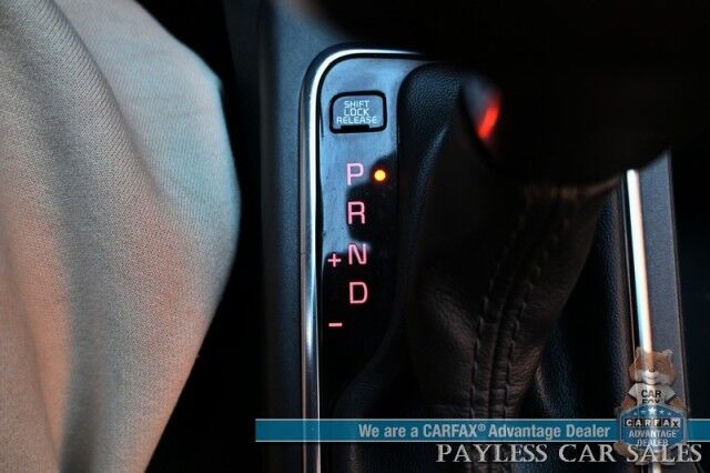 2020 Kia Optima LX / Back Up Camera / Blind Spot Alert / Lane Departure Alert / Apple CarPlay & Android Auto / Cruise Control / Aux & USB Jacks / Air Conditioning / Alloy Wheels / New Tires / 32 MPG Anchorage AK