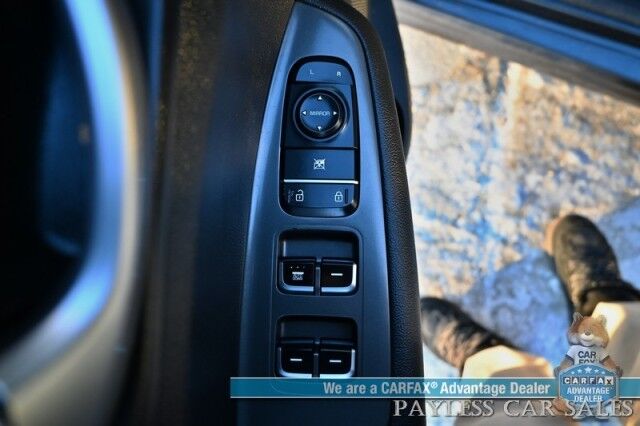 2020 Kia Optima LX / Back Up Camera / Blind Spot Alert / Lane Departure Alert / Apple CarPlay & Android Auto / Cruise Control / Aux & USB Jacks / Air Conditioning / Alloy Wheels / New Tires / 32 MPG Anchorage AK