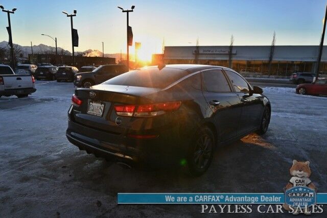 2020 Kia Optima LX / Back Up Camera / Blind Spot Alert / Lane Departure Alert / Apple CarPlay & Android Auto / Cruise Control / Aux & USB Jacks / Air Conditioning / Alloy Wheels / New Tires / 32 MPG Anchorage AK