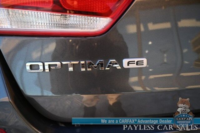 2020 Kia Optima LX / Back Up Camera / Blind Spot Alert / Lane Departure Alert / Apple CarPlay & Android Auto / Cruise Control / Aux & USB Jacks / Air Conditioning / Alloy Wheels / New Tires / 32 MPG Anchorage AK