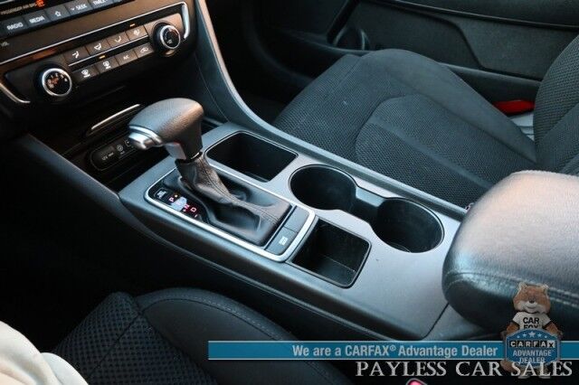 2020 Kia Optima LX / Back Up Camera / Blind Spot Alert / Lane Departure Alert / Apple CarPlay & Android Auto / Cruise Control / Aux & USB Jacks / Air Conditioning / Alloy Wheels / New Tires / 32 MPG Anchorage AK