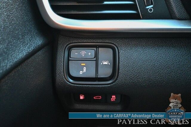 2020 Kia Optima LX / Back Up Camera / Blind Spot Alert / Lane Departure Alert / Apple CarPlay & Android Auto / Cruise Control / Aux & USB Jacks / Air Conditioning / Alloy Wheels / New Tires / 32 MPG Anchorage AK