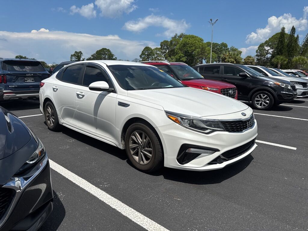2020 Kia Optima LX Oshkosh WI