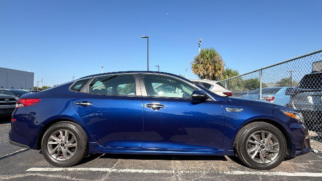 2020 Kia Optima LX