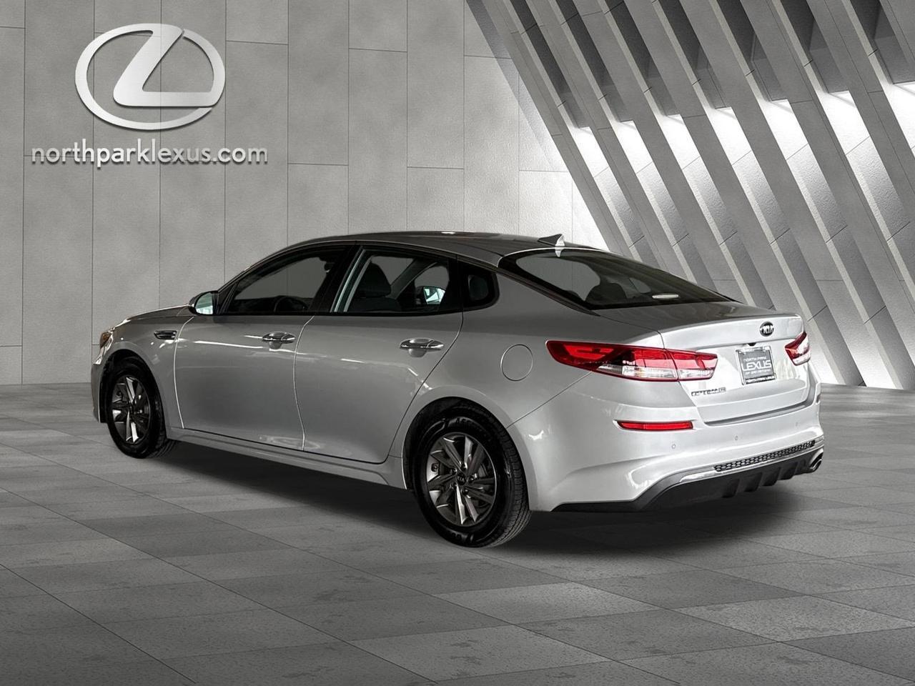 2020 Kia Optima LX