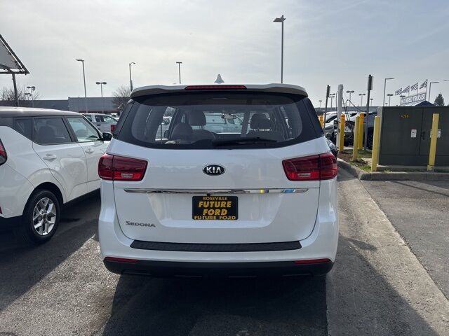2020 Kia Sedona L