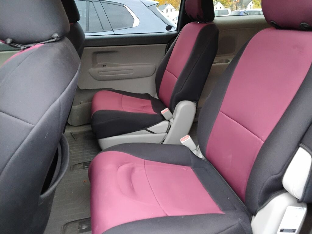 2020 Kia Sedona LX Akron OH