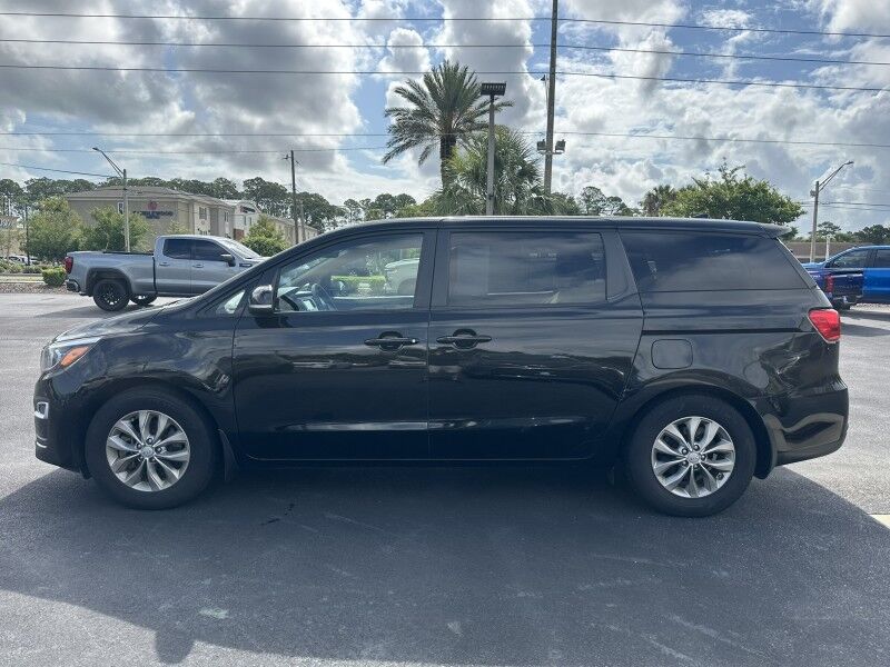 2020 Kia Sedona LX