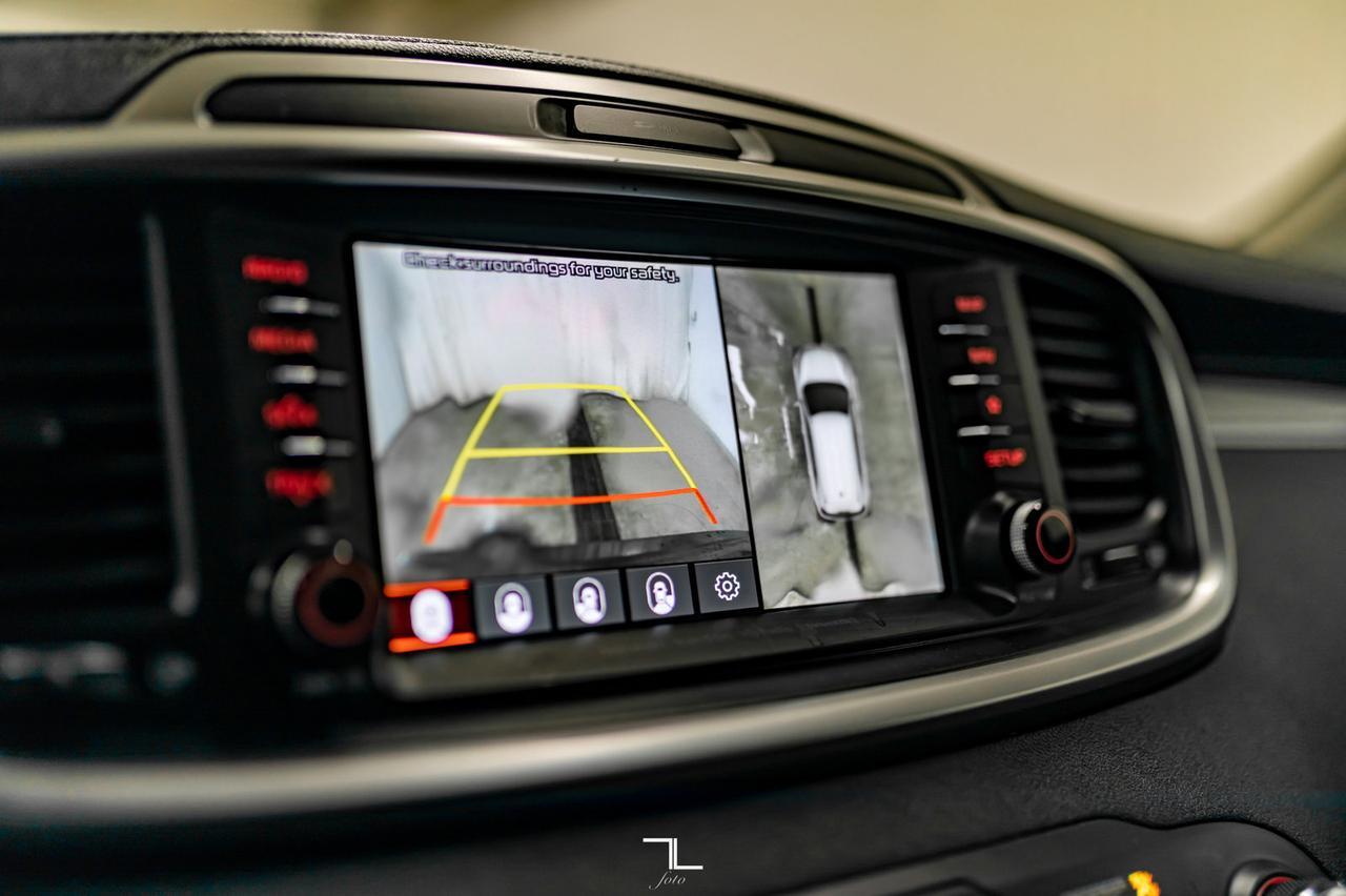 2020 Kia Sorento AWD EX Leather Roof Nav BCam Red Deer AB