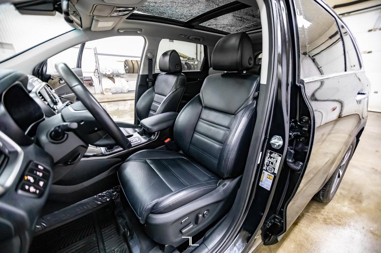 2020 Kia Sorento AWD EX Leather Roof Nav BCam Red Deer AB