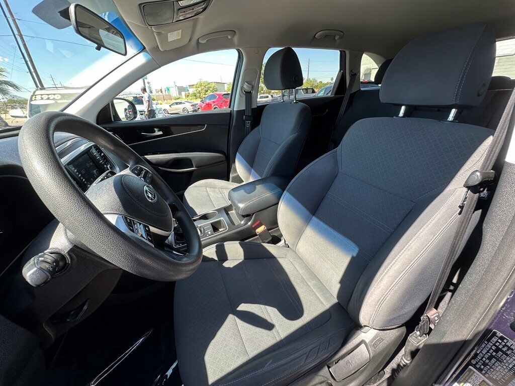 2020 Kia Sorento LX