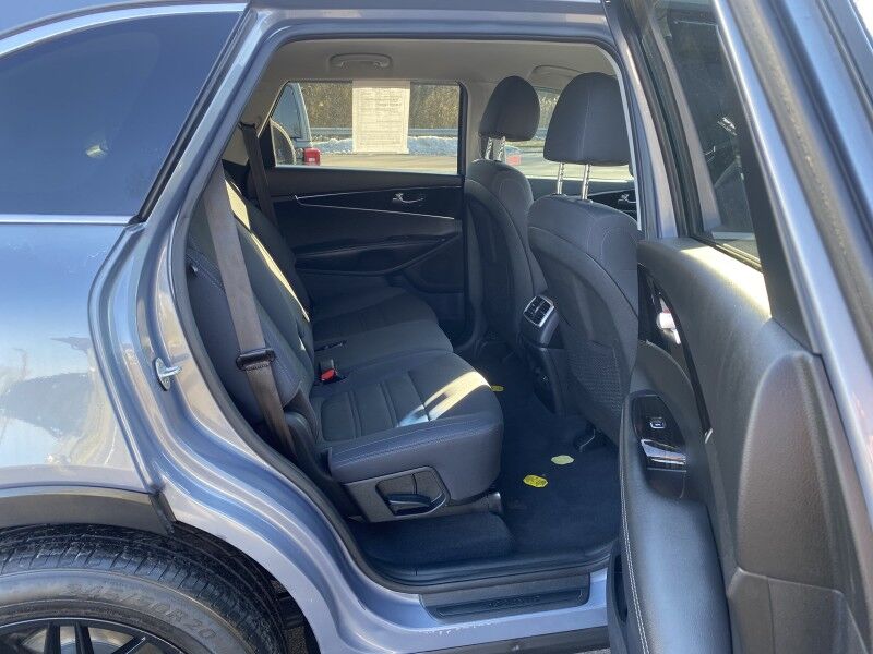 2020 Kia Sorento LX V6 Bristol  PA