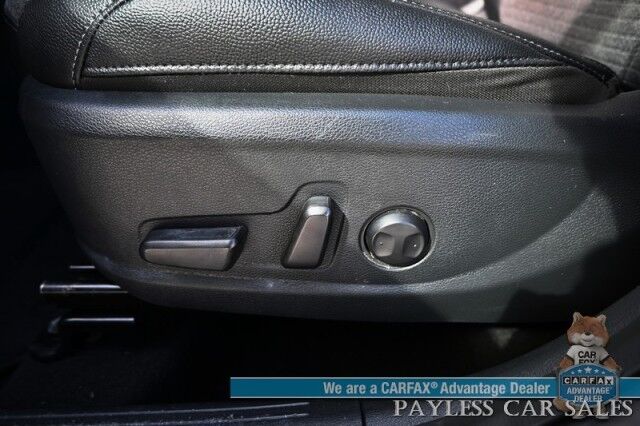 2020 Kia Soul EX Designer Collection / Power & Heated Cloth Seats / Navigation / Blind Spot Alert / Lane Departure Alert / Back Up Camera / Apple CarPlay & Android Auto / Cruise Control / Keyless Entry & Start / 33 MPG / 1-Owner Anchorage AK