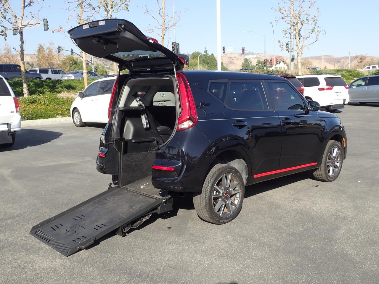 Wheelchair Accessible Kia Soul Aero Mobility