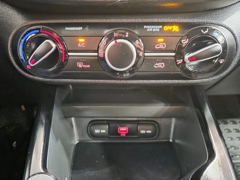 2020 Kia Soul X-Line IVT 2.0L 4 Cyl Backup Camera New Tires FREE WARRANTY Arlington TX