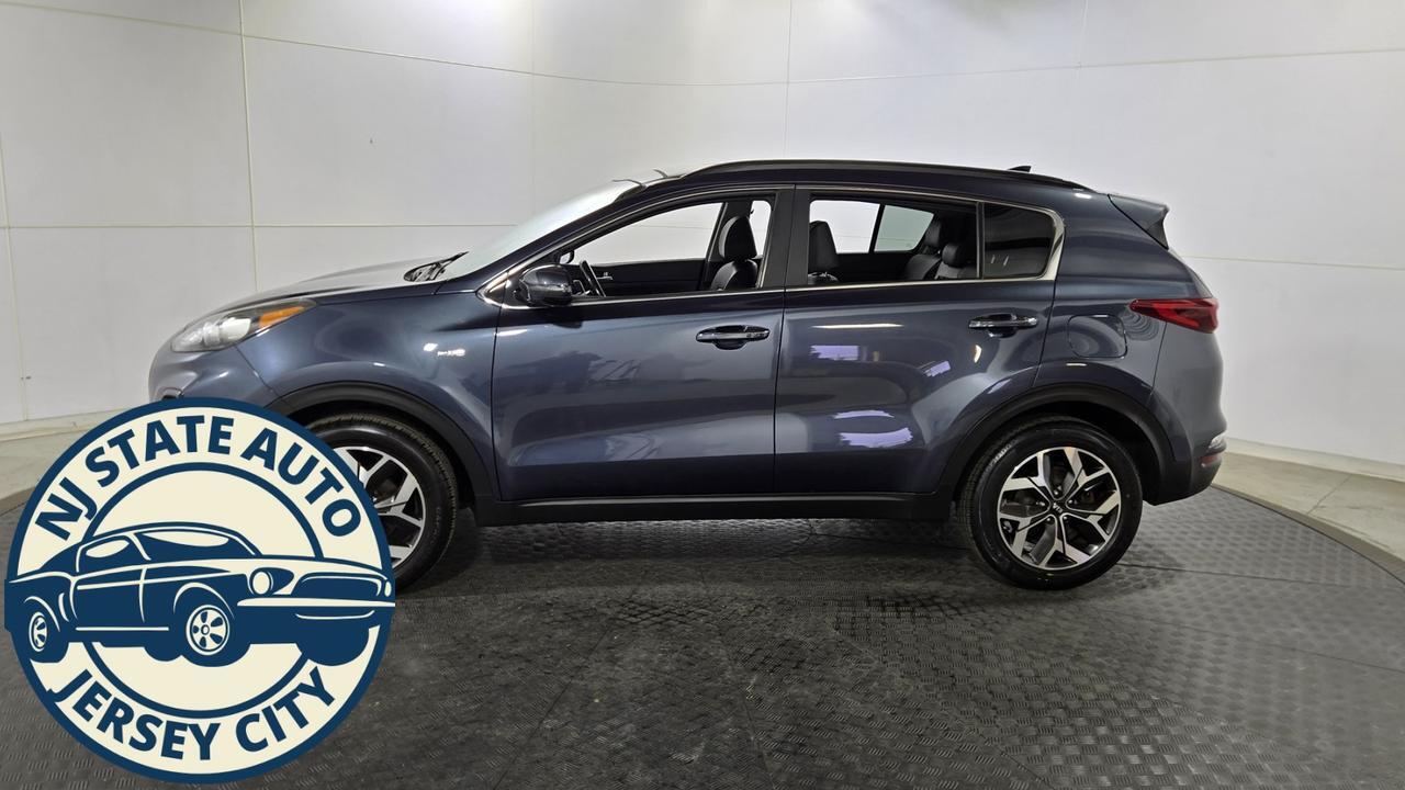 2020 Kia Sportage EX photo 3