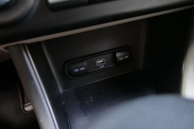 2020 Kia Sportage LX / CarPlay / Kia Drive Wise Assist! High Point NC