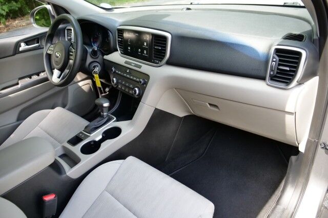 2020 Kia Sportage LX / CarPlay / Kia Drive Wise Assist! High Point NC