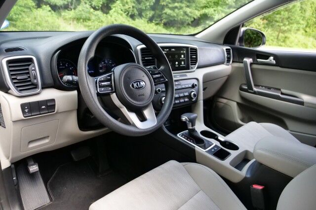 2020 Kia Sportage LX / CarPlay / Kia Drive Wise Assist! High Point NC